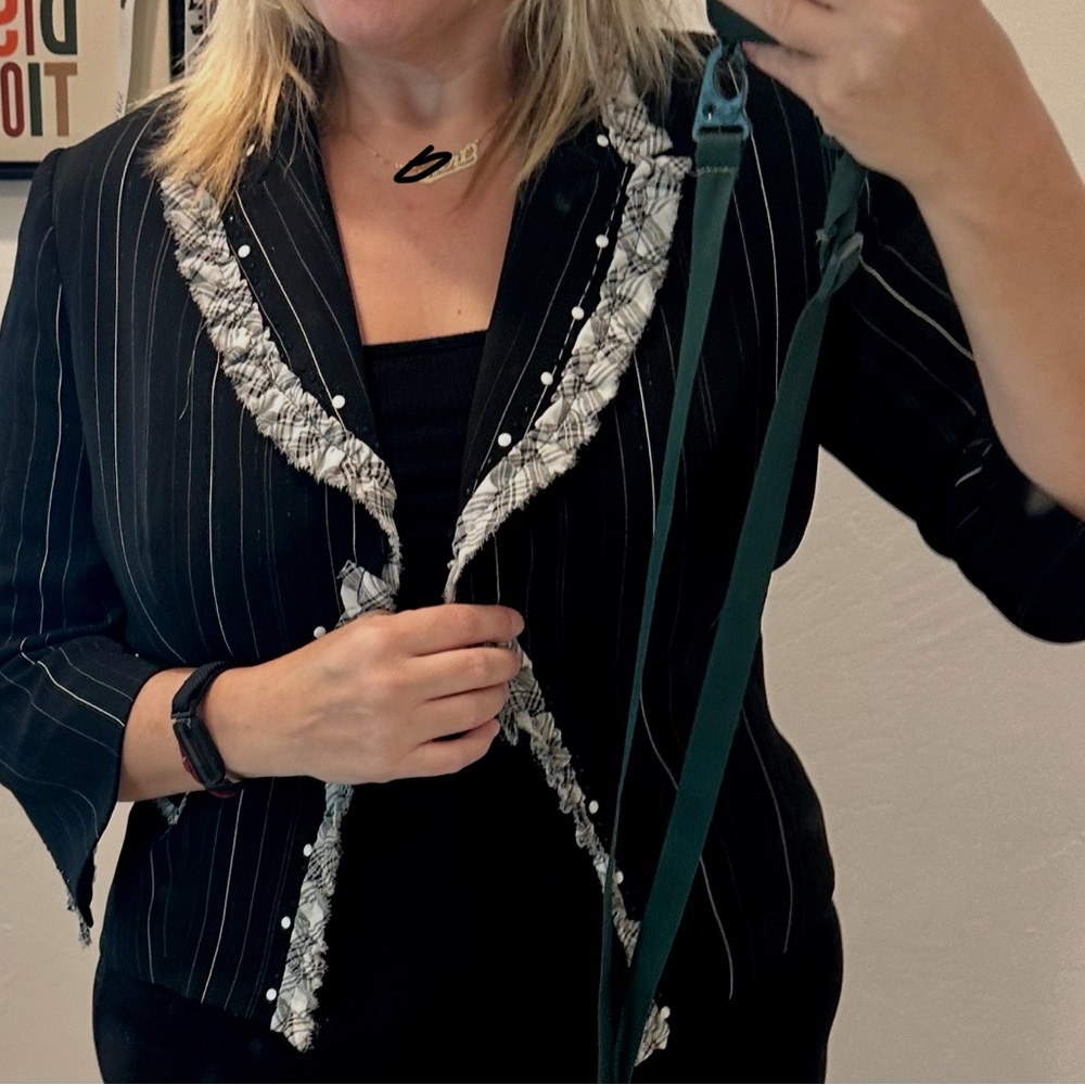 Alberto Malaki Black Pinstripe Blazer with White Trim Size 14 - 3/4 sleeve